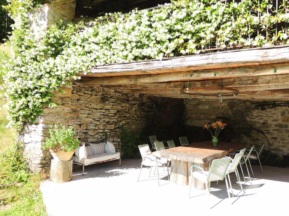 Nabat Le Haut, Chambre Et Table D'Hotes Courniou Экстерьер фото