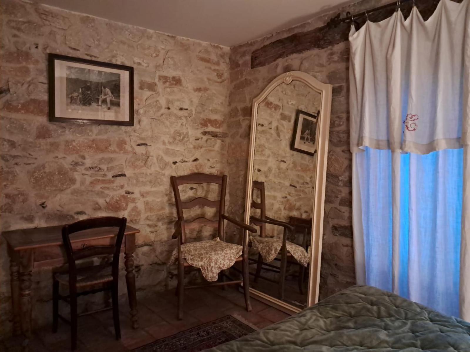 Nabat Le Haut, Chambre Et Table D'Hotes Courniou Экстерьер фото